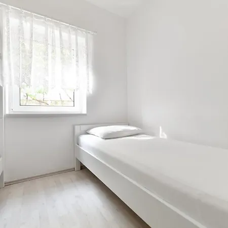 Ineta