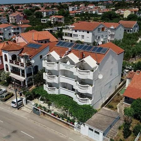 Apartament Ineta