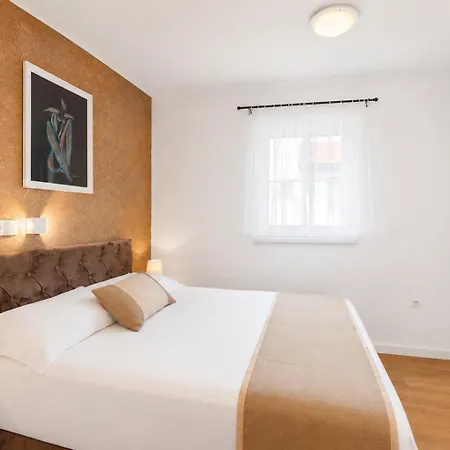 Apartamento Ineta Sveti Filip i Jakov