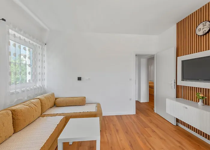 Ineta * Sveti Filip i Jakov