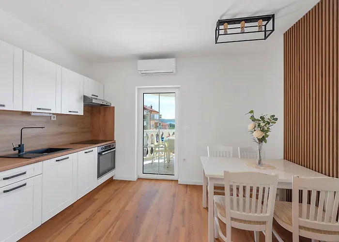 Ineta Appartamento Sveti Filip i Jakov