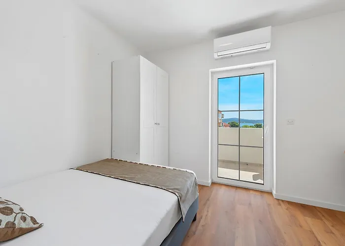 Ineta Sveti Filip i Jakov